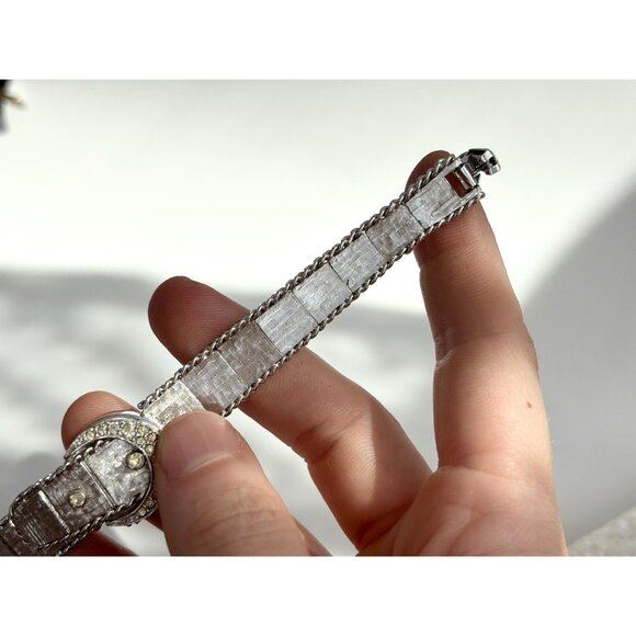 Beacon Hill Silver Belt Buckle Locket Ladies Vintage Wristwatch - 17mm - WORKS! - Picture 6 of 14